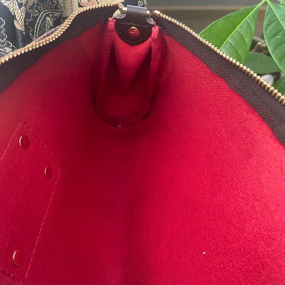 Eva Clutch with Chain and Shoulder Strap - Picture 6 of 8